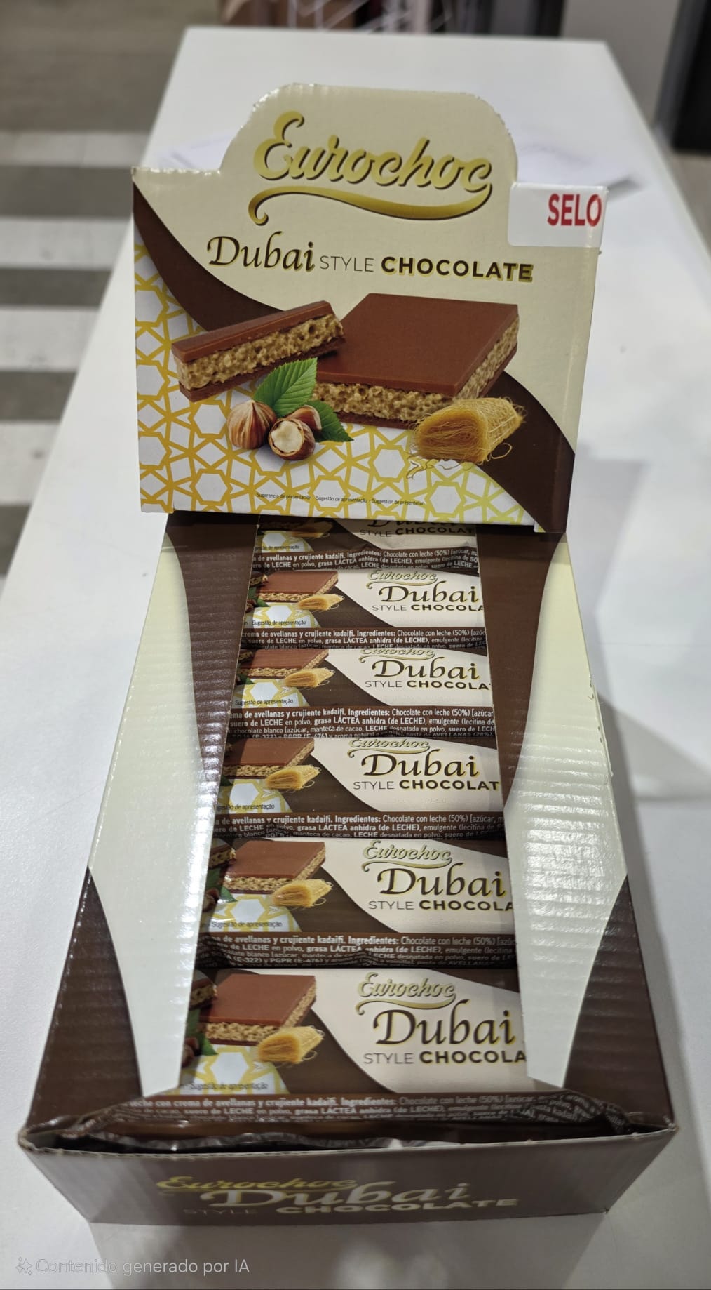 BARRITA AVELLANA DUBAI 40G  ,24U EUROCHOC